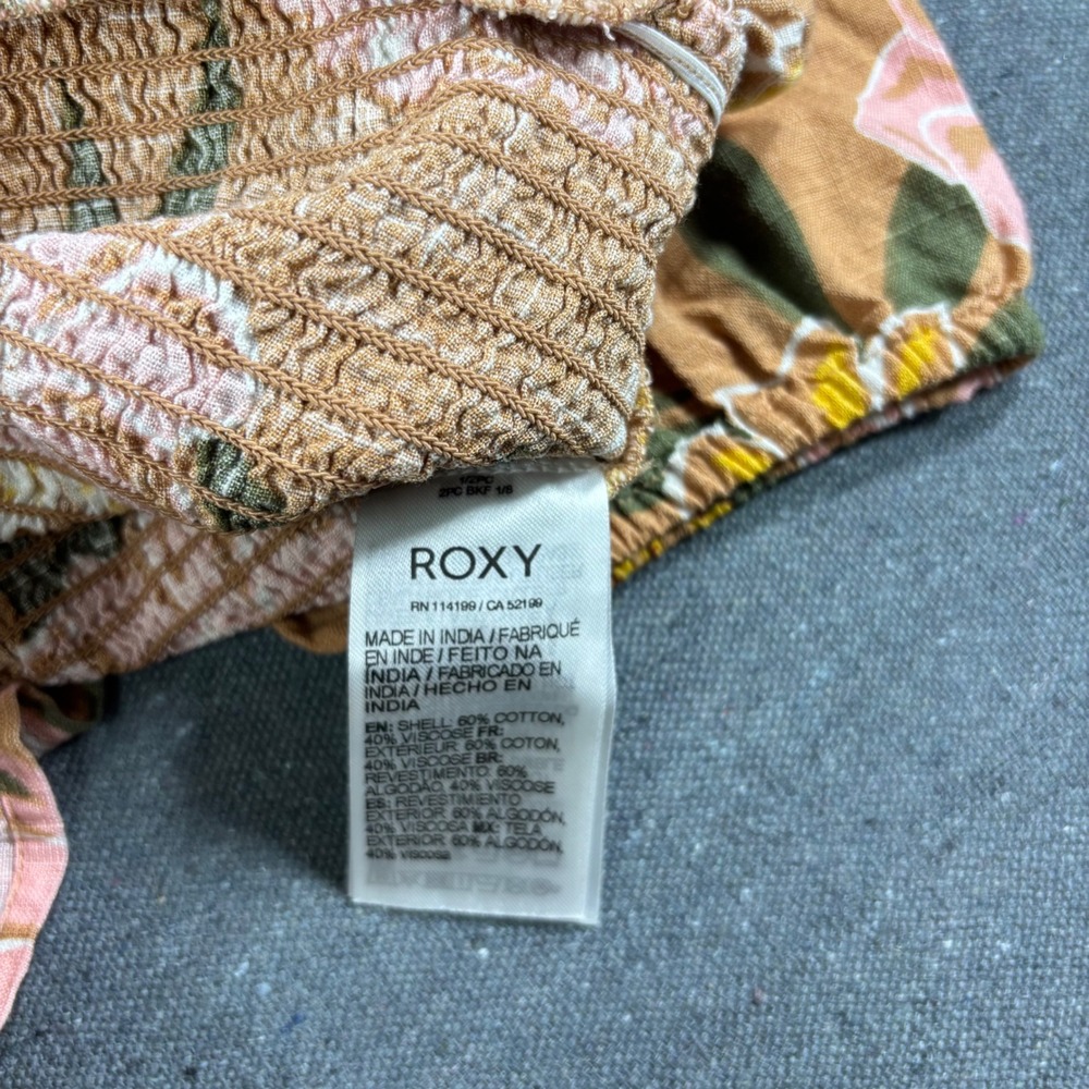 Roxy Crop Top Women Large Tan Floral Smocked Off Shoulder Ruffle Hem Long Sleeve - Picture 4 of 7